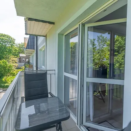 Seaside Breeze Stylish Balcony & Parking By Renters Apartamento *